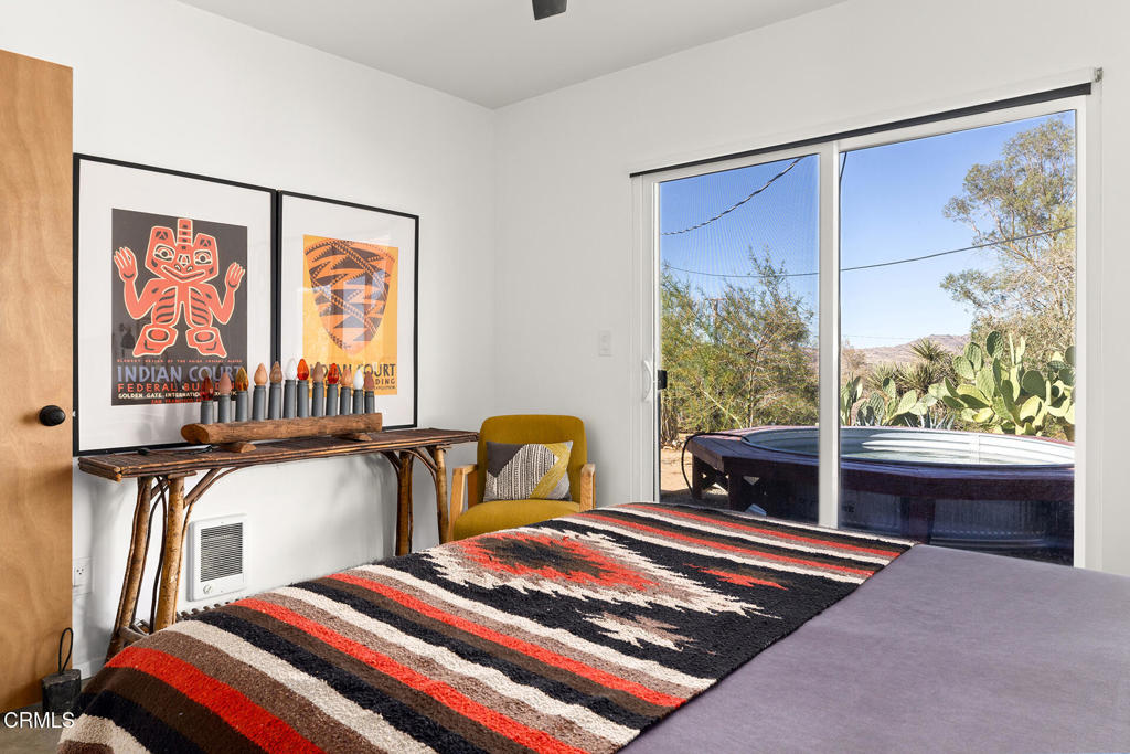 7284 Saddleback Road