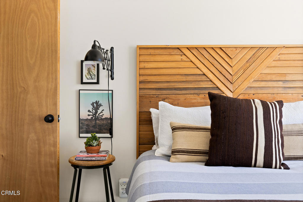 7284 Saddleback Road