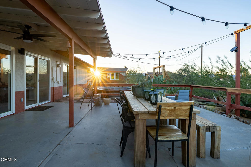 7284 Saddleback Road