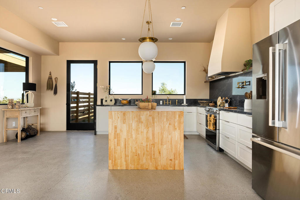60679 Trentwood Drive