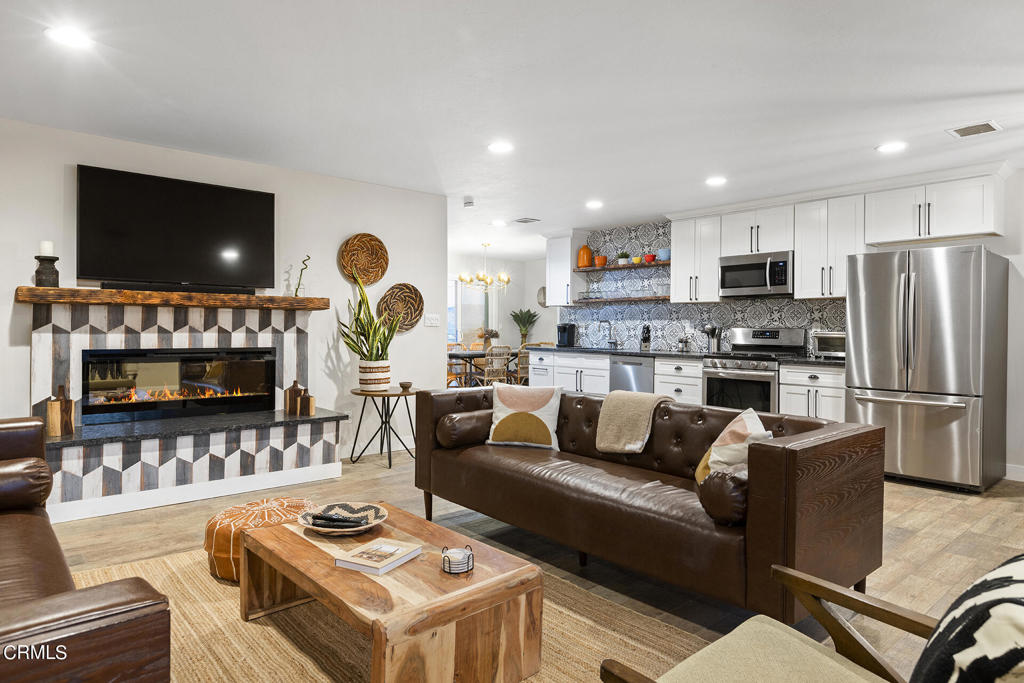 4741 Avenida Del Sol