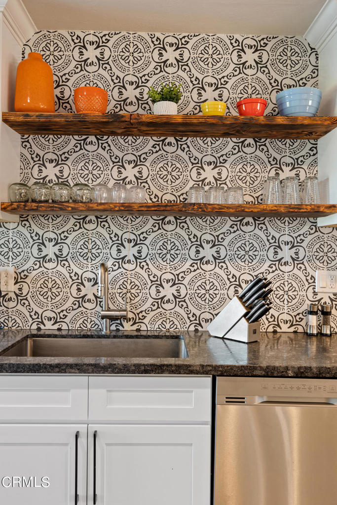 4741 Avenida Del Sol