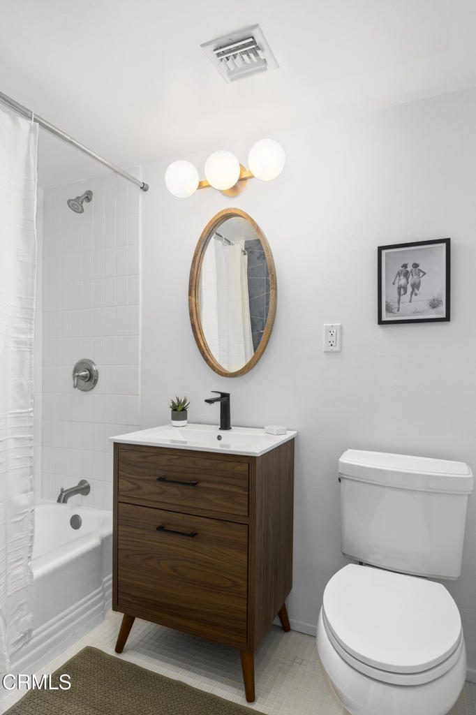 795 E Racquet Club Road