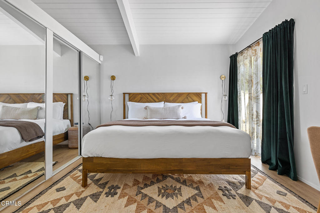 795 E Racquet Club Road