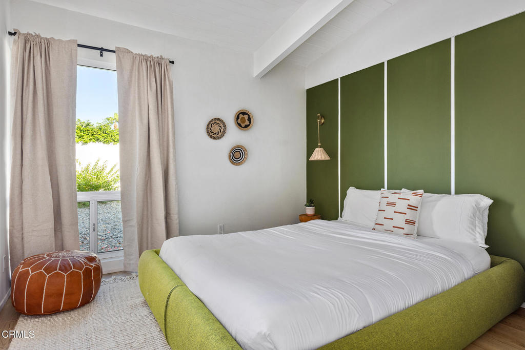 795 E Racquet Club Road