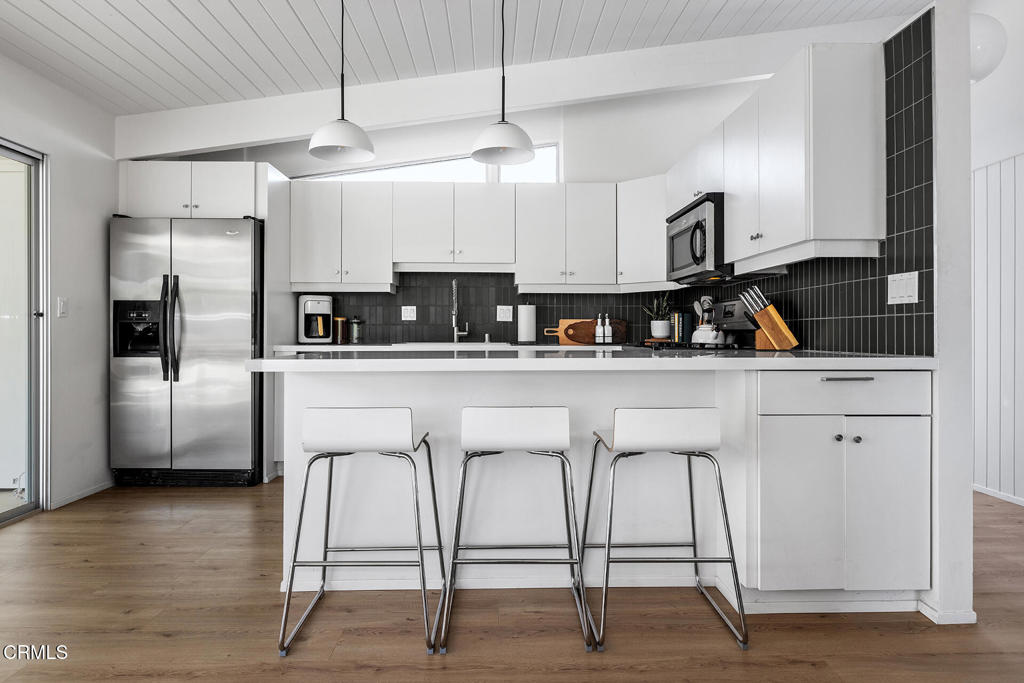 795 E Racquet Club Road