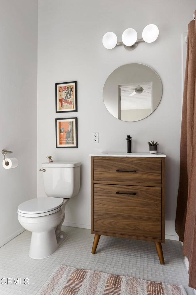 795 E Racquet Club Road