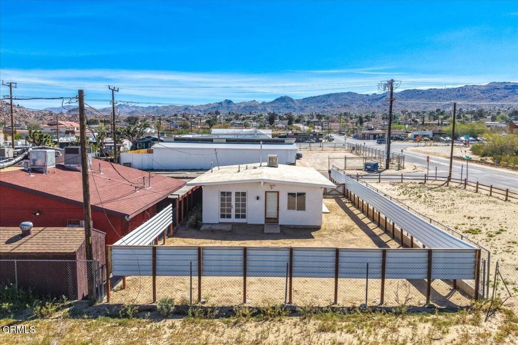 61714 Commercial Street