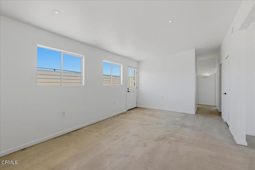 61714 Commercial Street