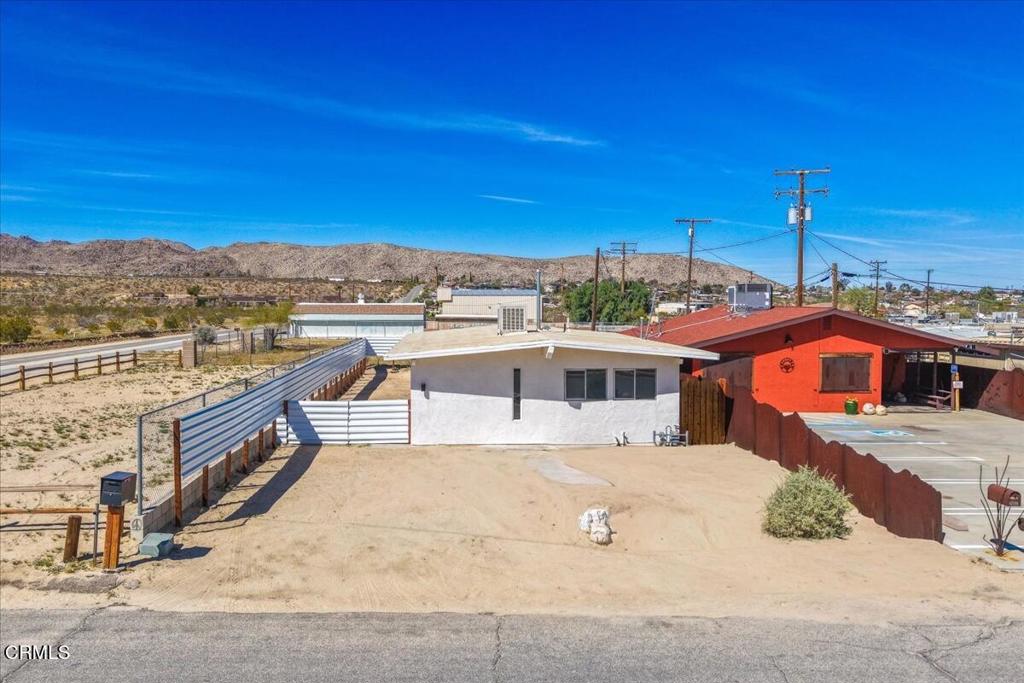 61714 Commercial Street