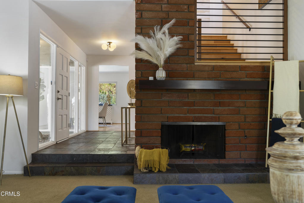 579 Acacia Street