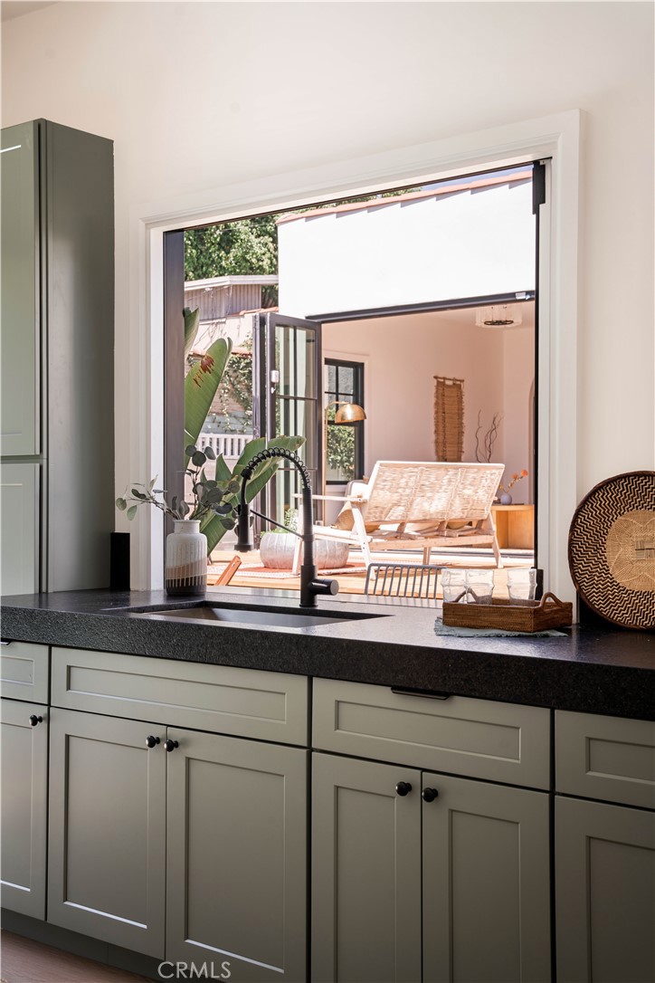 3024 Sunnynook Drive