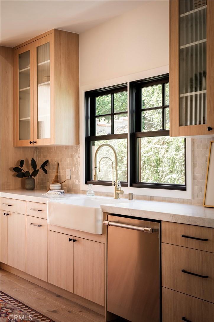 3024 Sunnynook Drive