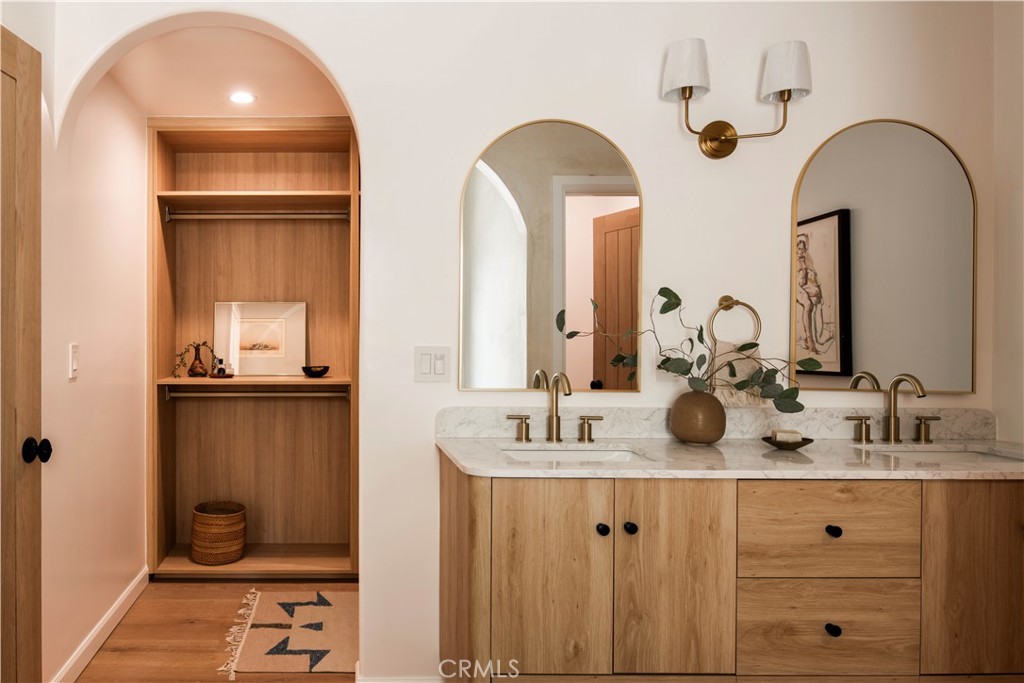 3024 Sunnynook Drive