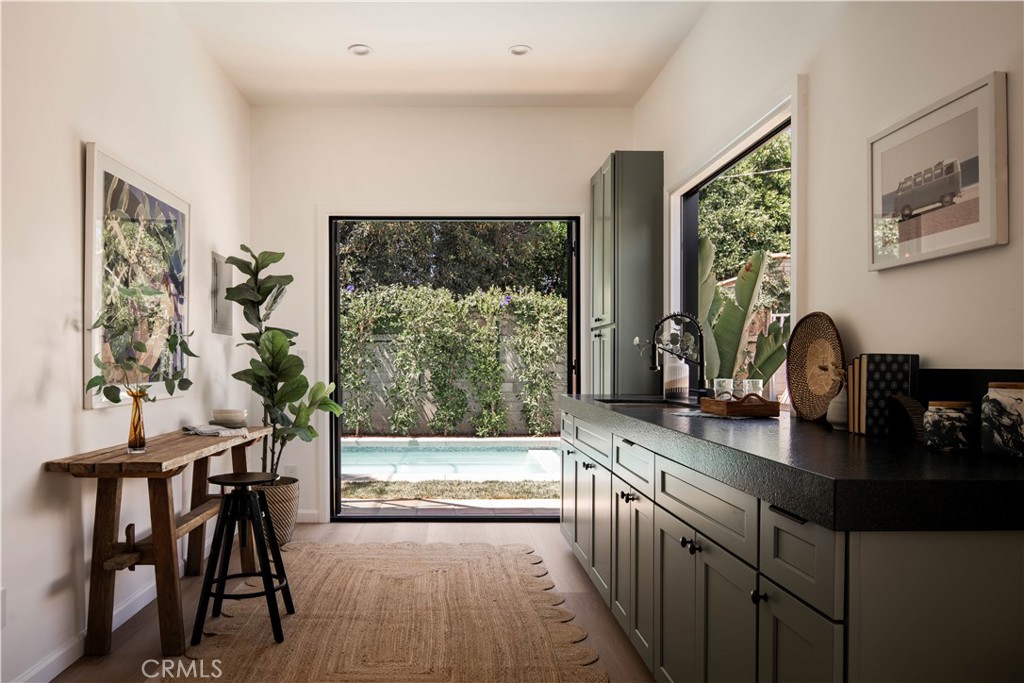 3024 Sunnynook Drive