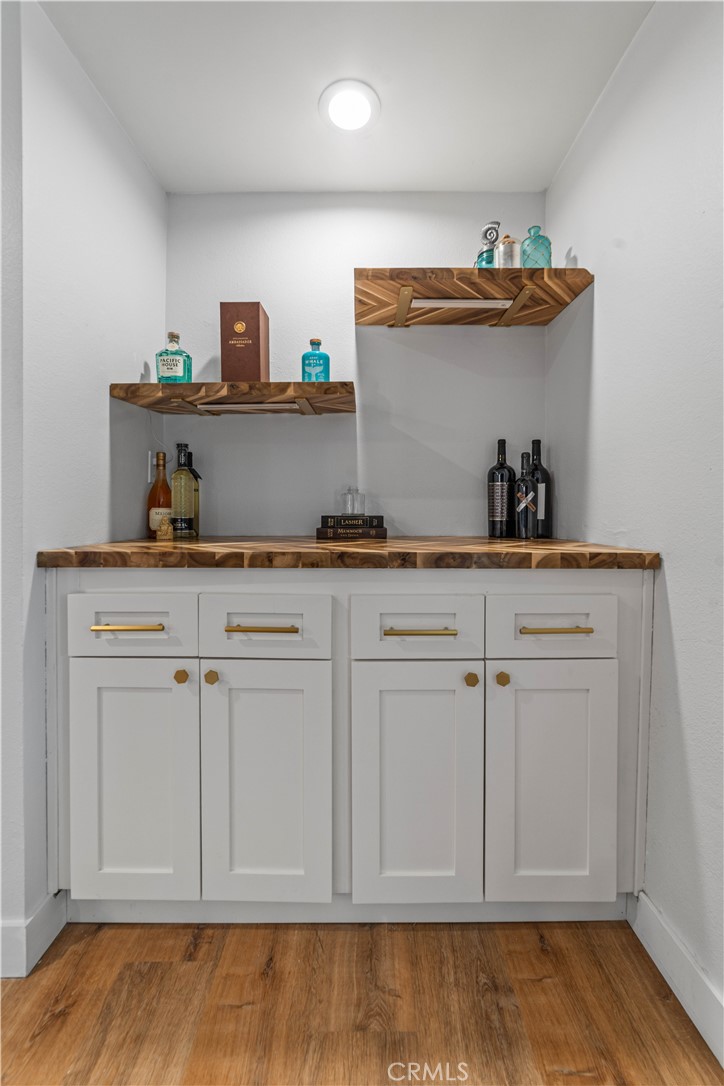 1910 Grant Ave 4