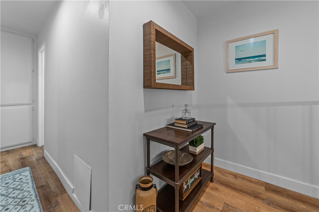 1910 Grant Ave 4