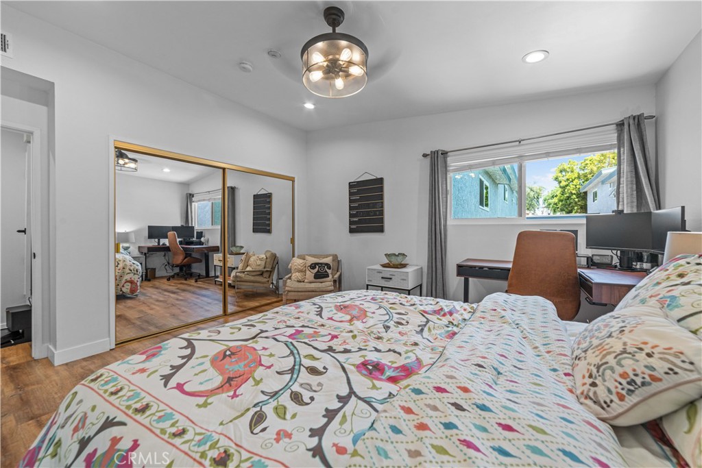 1910 Grant Ave 4