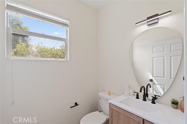 5616 Etiwanda AVE Unit: 6