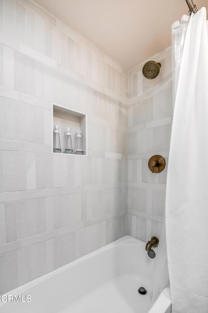 238 W Center Street