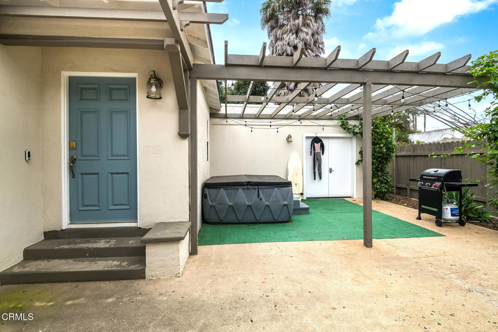 238 W Center Street