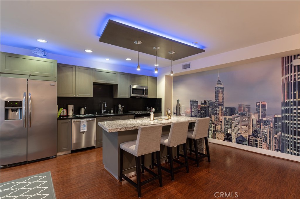 133 S Los Robles Avenue 408