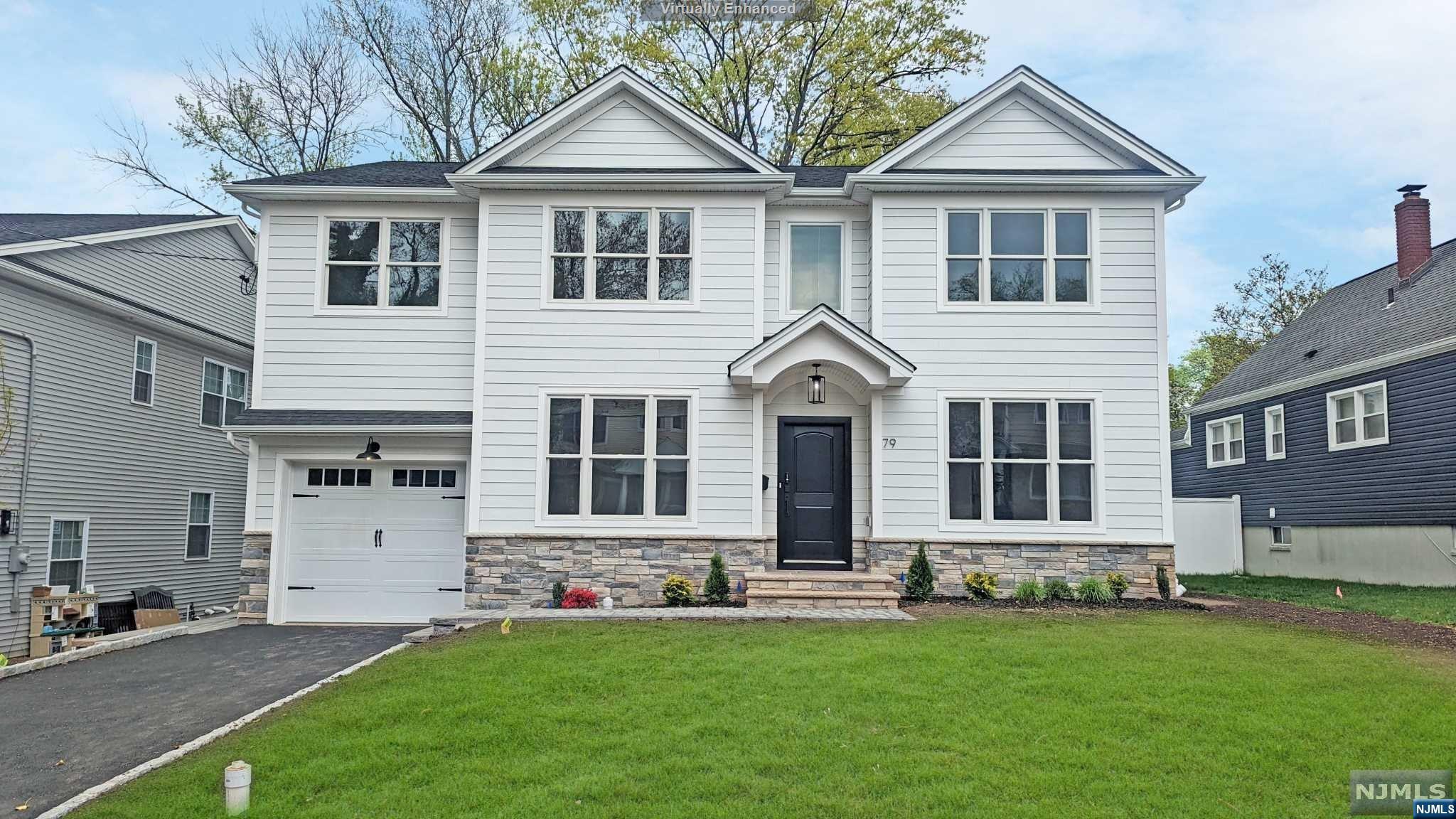 79 Hallberg Avenue