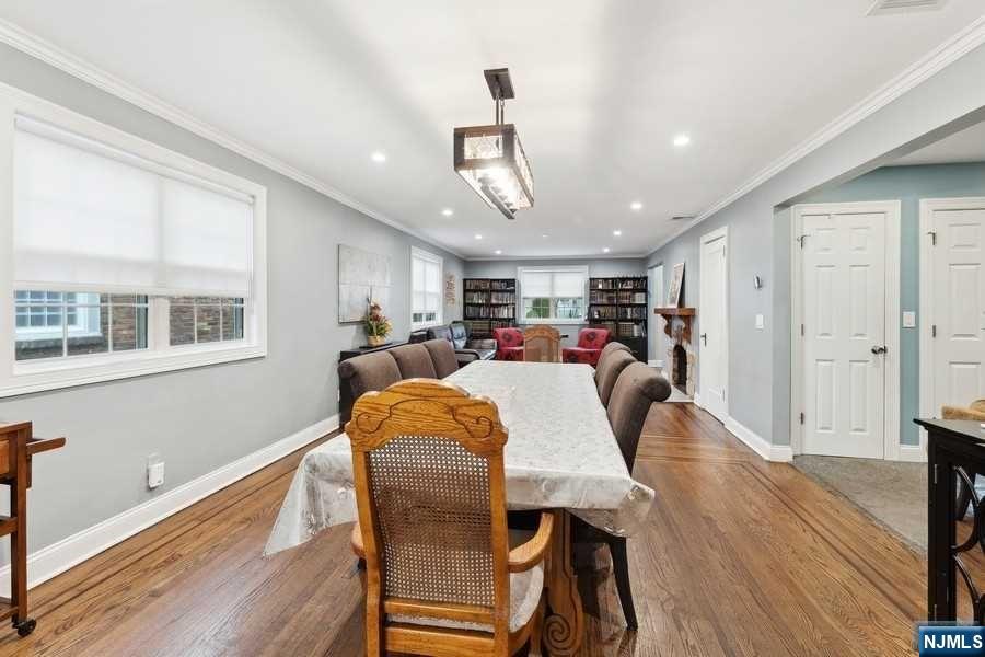 72 Harriet Avenue