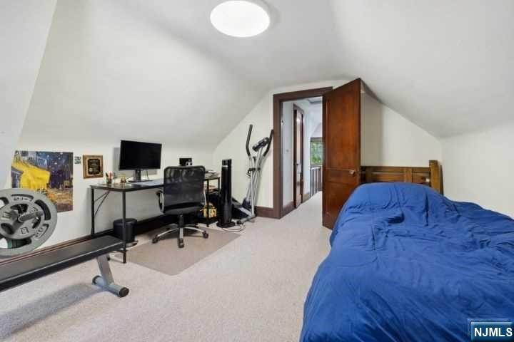 879 Red Road