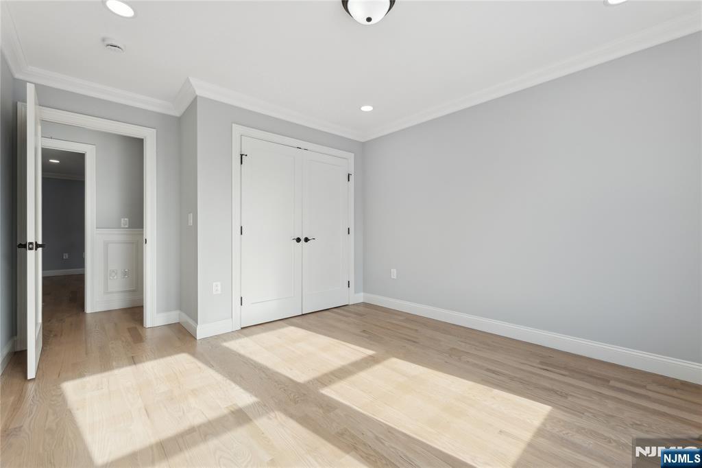 41 N Glenwood Drive