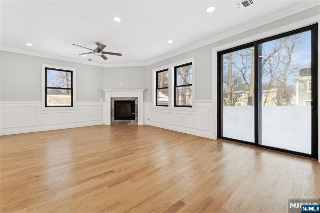 41 N Glenwood Drive