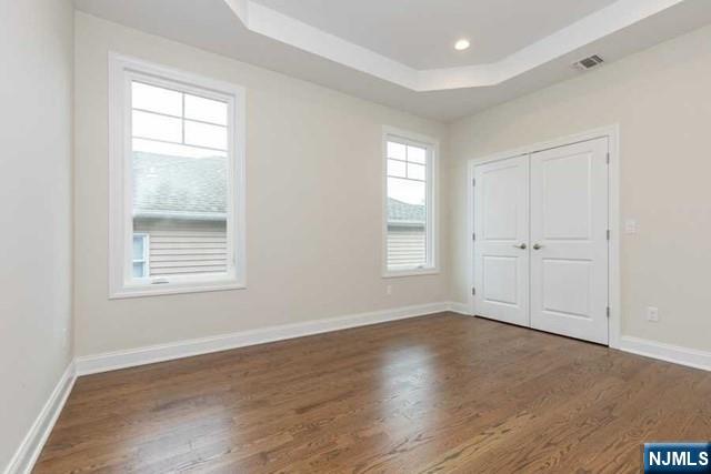 11 Lee Place