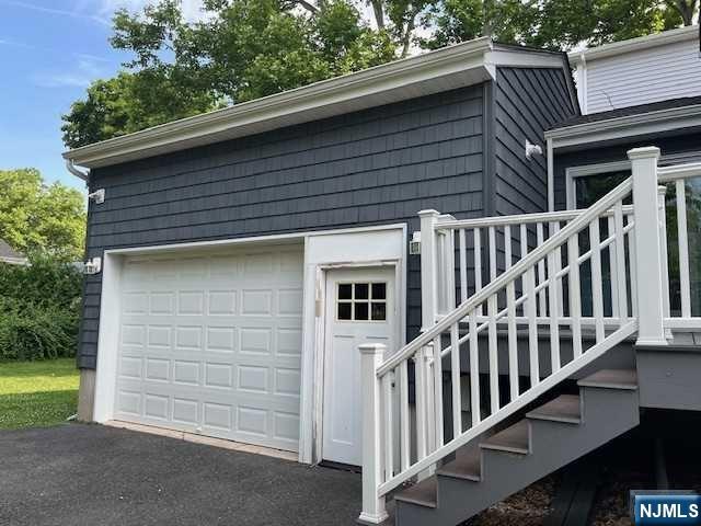 1284 Sussex Road