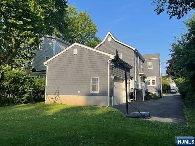 1284 Sussex Road