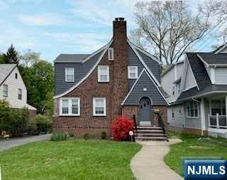 1284 Sussex Road