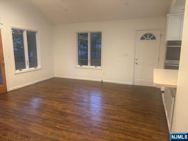 992 Ridge Court