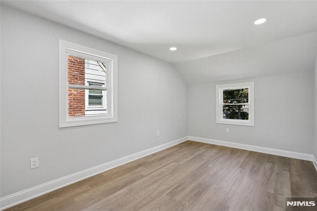 12 Armory Place