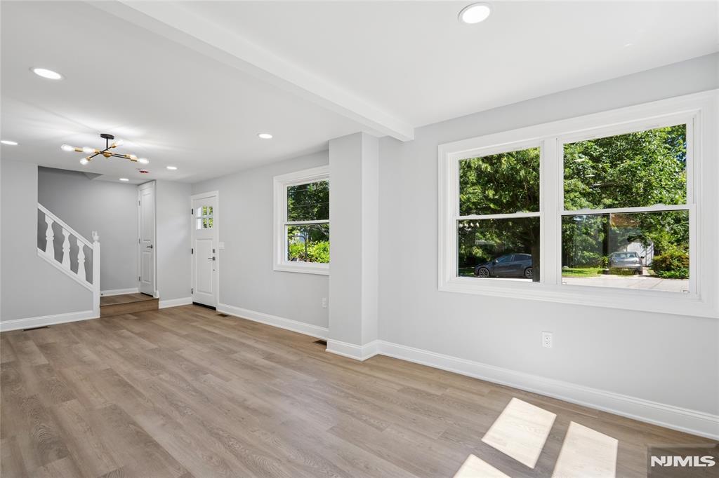 12 Armory Place