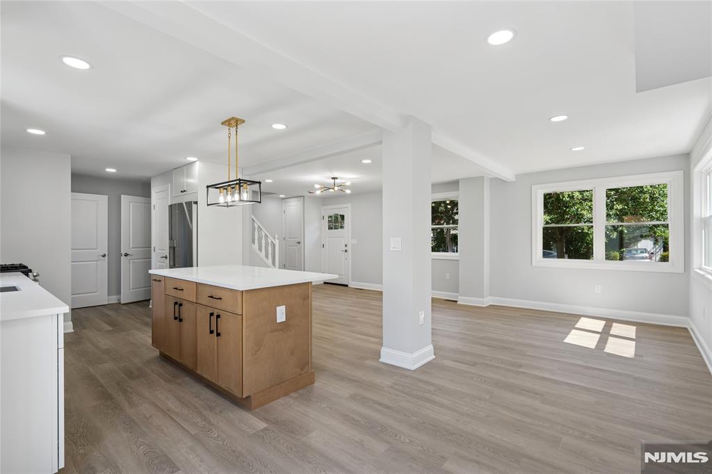 12 Armory Place