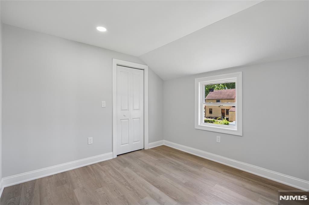 12 Armory Place