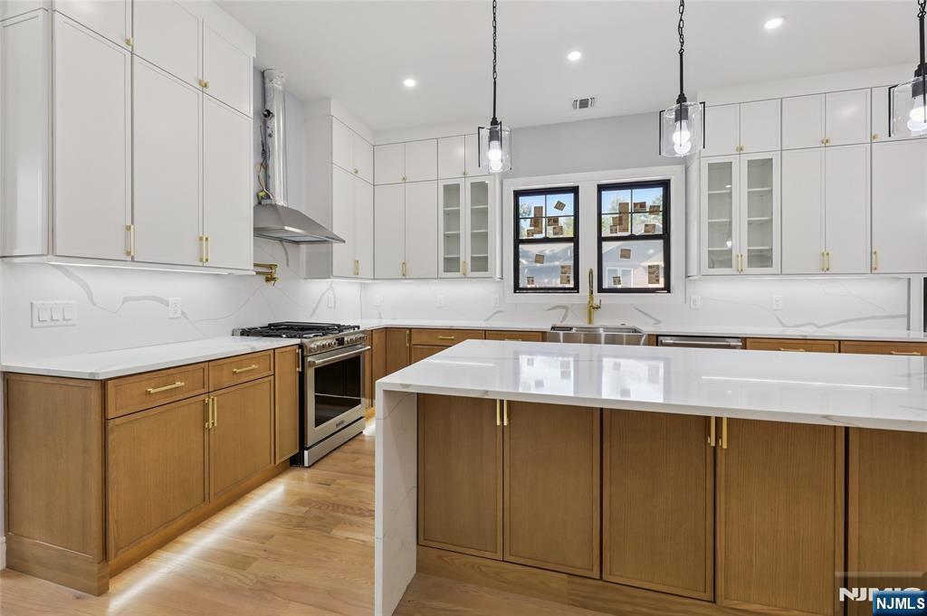 42 Westview Drive