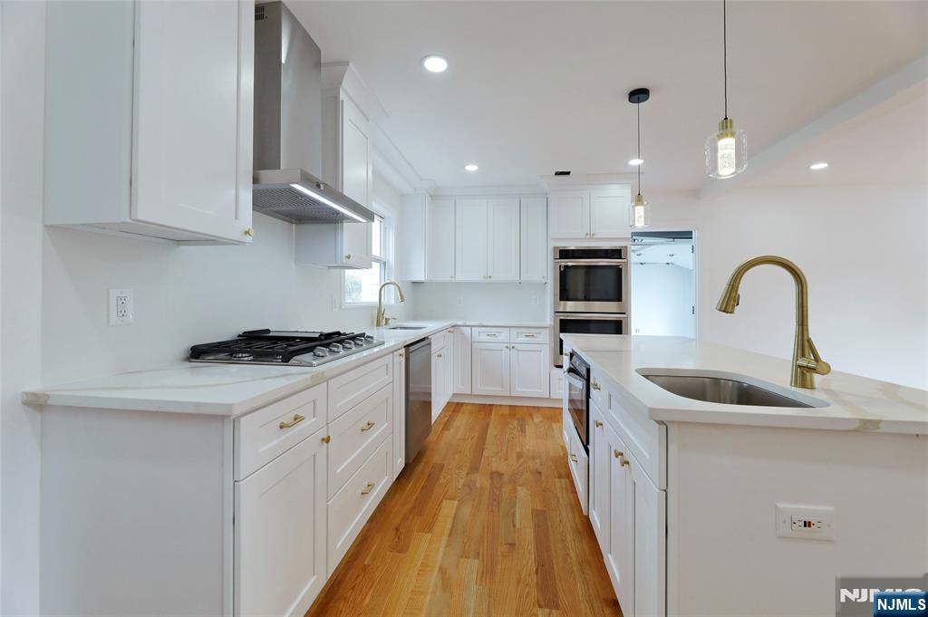 70 Greenwich Street
