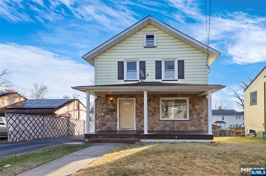 109 Luke Avenue