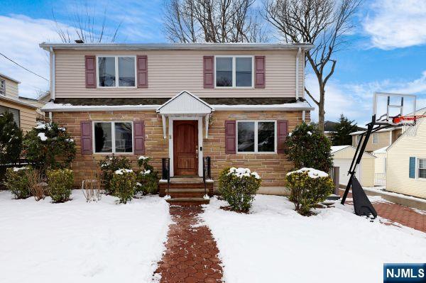 8 Gordon Road