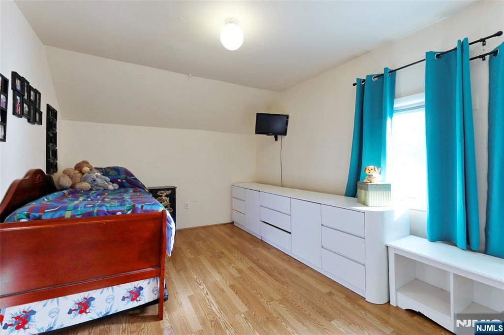 300 Spring Valley Road