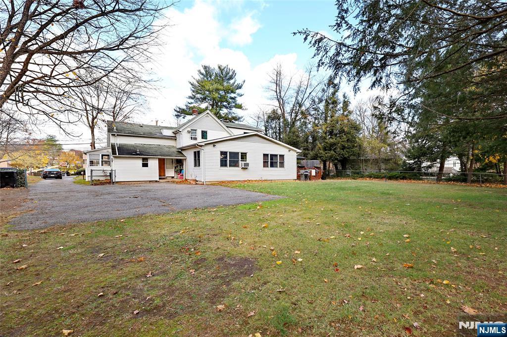 300 Spring Valley Road