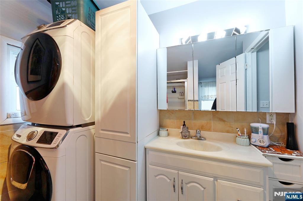 300 Spring Valley Road