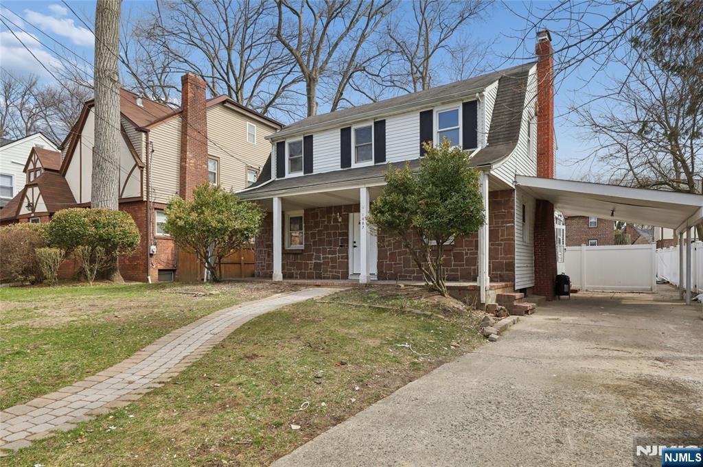 1087 Lambert Road