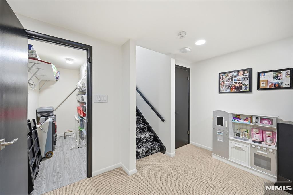 175 Winchester Court