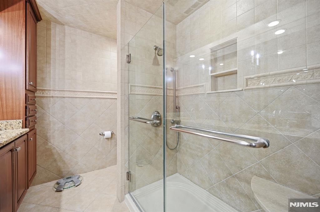 175 Winchester Court